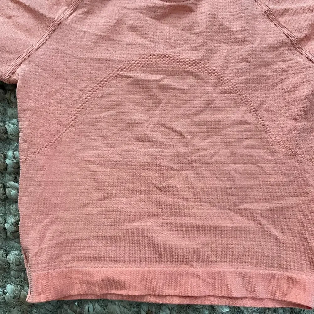 Lululemon Swiftly Tech Cropped Short Sleeve Shirt Coral Pink Size 2